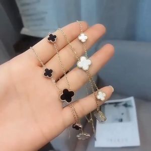 Kalung Titanium Wanita: Aksesori Berkualitas Anti Karat