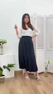 Rok Wanita Panjang: Tips Memilih & Mengenakannya