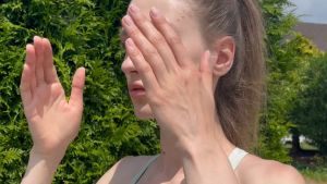 Guoftstars Sports Headband Workout Sweatbands Elastic Non Slip Headband Mens And Womens Fitness Running Yoga Sweat Absorbent Band Antiperspirant Band Hair Bandana 头巾