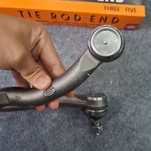 [GIÁ 1 CẶP] Rotuyn Lái Ngoài Camry 2006-2012 Thương Hiệu 555 Nhật Bản SE3753