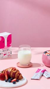 Milkyreii Hokkaido Skim Milk โปรตีโอไกลแคน นมวัวฮอกไกโด บำรุงผิวและกระดูก 1 กล่อง 7 ซอง