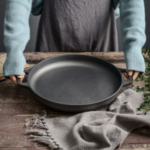 Thickened Cast Iron Uncoated Pan Chinese Pancake Tool Flat Bottom Iron Home Use Non-Stick Hand Grab Pot Kitchen Utensil