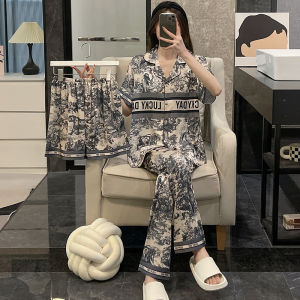 ผู้หญิง ฤดูร้อน ไอซ์แขนสั้น ผ้าไหม เซ็ตเสื้อผ้าใส่ในบ้านบางขนาดใหญ่ให้ความรู้สึกเย็นสบาย ทันสมัย ผ้าซาติน ชุดนอน