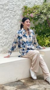 Ixora Danbi Oversized Shirt - Kemeja Wanita Oversize Lengan Panjang Motif Abstrak