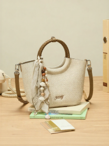 Josiny | Luxury and High-End Womens Commuter Bag