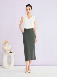 Elegant Slimming V-Neck Pleated Textured Vest