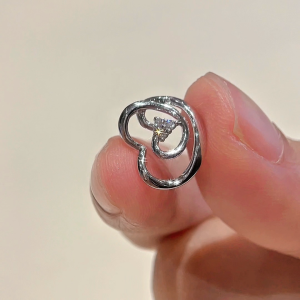 LAZO DIAMOND Minimalist Heart Loop Diamond Pendant in 9k White Gold