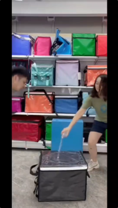 32L / 48L Thickening Food Delivery Bag Waterproof Thermal Insulated Food Rider Delivery Box Motorcycle Rack Grab Food-Kotak