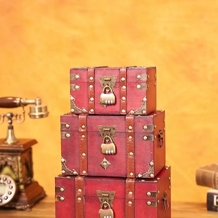 【TX】 Wooden Storage Box Retro Treasure Chest with Lock Vintage Gift ...