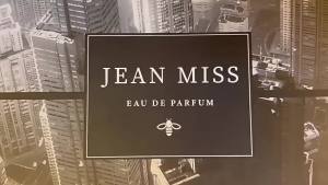 OXO Blue Mens Perfume Kit Long-Lasting Eau De Toilette Wholesale Land Wild Vietnam Perfume Mens Wooden Tone