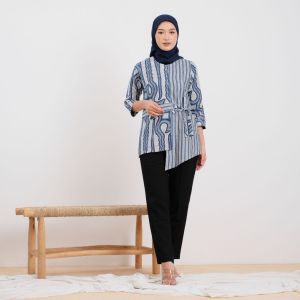 BLOUSE|BLUS WANITA|ATASAN WANITA|BLOUSE TERBARU|BAJU ATASAN WANITA|BLUS BATIK KERIS|BAJU KERJA|BLUS KANTOR|SERAGAM BATIK|BATIK SOLARIS
