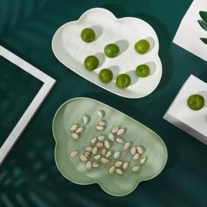 1 Pcs Kitchen Creative Cloud Shaped Candy Snacks Dry Fruits Plastic Plates Dishes Bowl Breakfast Tray Storage Tools Accessories