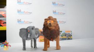 Mainan Anak Edukasi Binatang Gajah / Singa / Sapi Bisa Berjalan ada Suara dan Lampu