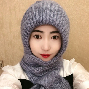 Thickened Squirrel Fur Lined Knitted Hat Winter Warm Windproof Snowproof Face Covering Integrated Scarf Cycling Cap for Women