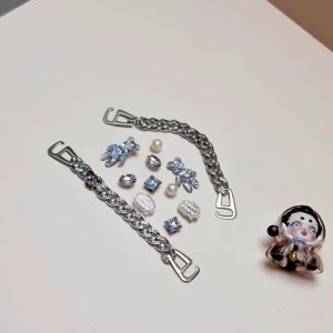 Set 12 Sticker Charm 3D chủ đề Bling gấu trong kèm xích DIY Mayto nhựa cứng gắn Dép Cross Dép Sục Cá Sấu JB-136