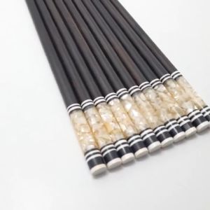 Đũa ăn gỗ Mun sừng đầu tròn gắn Vỏ Trai Biển cao cấp -  mun sừng chuẩn 100%