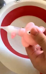 Dụng Cụ Hút Mũi Cho Bé Hình Gấu Silicone Bóp Tay Ống PP Tháo Rời Có Hộp Đựng Nhỏ Gọn Không Cần Điện