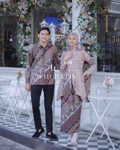 Couple batik dan kebaya Terbaru | Kebaya Lamaran | Kebaya Wisuda | Batik kebaya premium | Batik modern | Kemeja batik terbaru | Brokat exclusive | Kebaya brukat | Set kebaya couple Laffeya Nude