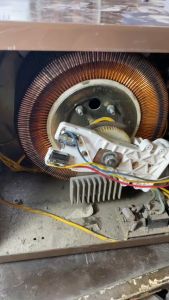 LIOA 5KW 1 PHA DẢI 50-250V HÀNG TỒN KHO