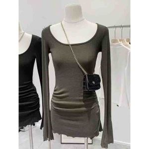 Áo Thun Nữ Tay Dài Ôm Vừa Vặn Cổ Lớn Tay Áo Phồng Xếp Ly Chất Liệu Cotton Mùa Xuân 2024 Thời Trang Công Sở Màu Trơn