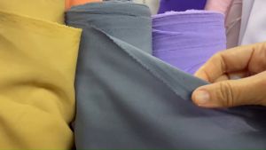 ผ้าเมตร ผ้าออแกนซ่า ผ้าซับใน ผ้าผูกรั้ว ผ้าทำฉาก ผ้าอเนกประสงค์ หน้ากว้าง 50 นิ้ว ราคาต่อเมตร 5000 บาท