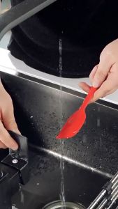 Spatula Kue Silicone / Baking Spatula / Pencampuran Mentega / Sodet Memasak Silicone J50