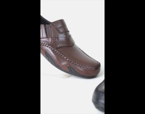 Sepatu Pria Slip On Casual Semi Formal Gadant Mid Soless Lokal Outsole Karet RCN 3031