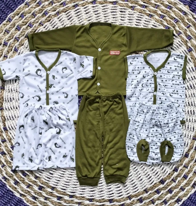 Baju%20Bayi%20Baru%20Lahir%2036%20Pcs%20Motif%20/%20Polos%20Usia%200-4%20Bulan%20-%20Image%204