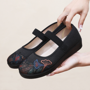 Beijing Ladies Flat Bottom Cloth Shoes Comfortable Breathable Soft Sole Anti-Slip Grandmother Shoes Mommy Shoes Traditional Hanfu Embroidered