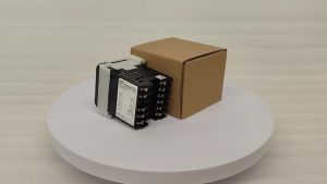 New and Original E5CC-QX2ASM-800 OMRON Temperature Switches ac Thermostatic Switch (can alternative  E5CZ-Q2MT)
