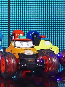 HONGXING TOYS | 360 Degree Stunt RC Car Childrens Toy Car