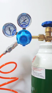 ชุดแพ็คปลา ถังออกซิเจน 1.5 Q ครบชุด ถังใหม่พร้อมก๊าซ สายลมสปริง ยาว 6M