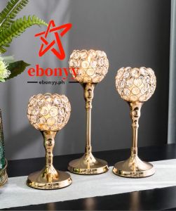 【COD】New Arrival 3 Height Golden Crystal Tea Light Candle Holder Set Romantic Dinner Table Sparklers Wedding Decor Candelabra Tealight Candlestick