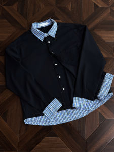 เสื้อเชิ้ตแขนยาวลายสก็อตผู้ชายฤดูใบไม้ร่วง 2025 ใหม่ สีบล็อก เสื้อแจ็คเก็ตคอปกสไตล์อเมริกันเทรนด์ใหม่สำหรับคู่รัก