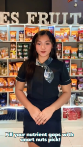 Roasted Whole Cashew with skin in Resealable Pouch (1 Kilogram)- imported From Vietnam