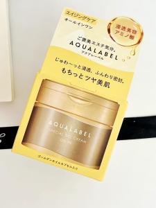[Taiwan version in stock] By the 27th year AQUALABEL Water Seal Elastic Five in One Anti aging Facial Cream 90g gold can