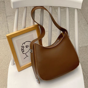 Trendy Boston Bag Autumn Winter Retro Wide Strap Crossbody Bag for Women Versatile Small Pillow Bag Fashionable Daily Use