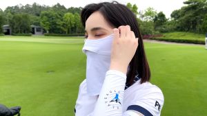 Khẩu trang chống nắng chơi Golf Banasan Golf Club chất vải lụa băng che kín mặt chống tia uv