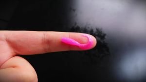 50pcs Grub Curly-Tail Lure 2.5cm 8color Worm Swimbait Floating Wobblers Bait Silicone Artificial Casting Lure Topwater