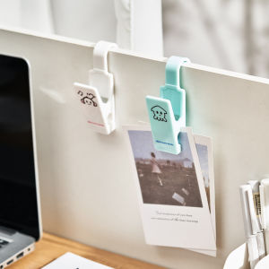 Cute Cartoon Windproof Kitchen Bathroom Clothes Drying Clamp with Hook Multi-functional Long Clothes Hanger Plastic Storage Organizer