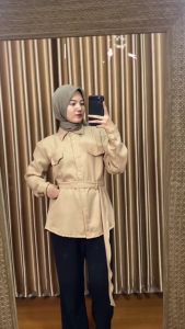 Blouse Wanita Korean Style ERVIA Top - Kemeja Ngantor Bahan Shakila - Ootd Hijab Modis All Size M-L