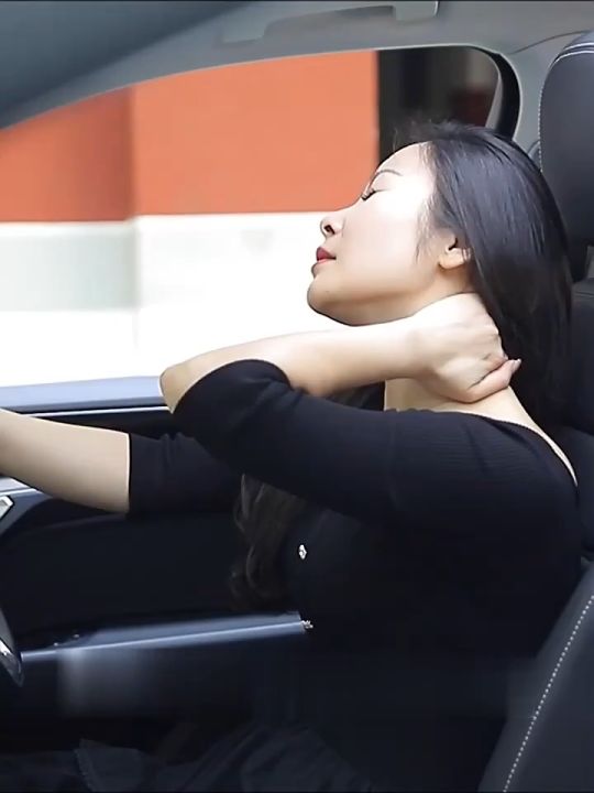 🚘ปล่อยความเครียดที่ส่วนคอ🚘CARMAN เบาะรองหลังรถยนต์ ขับรถได้นาน ไม่ปวด ...