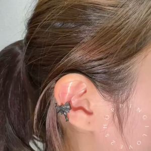 D39 Korean fashion without ear piercing ear bone clip flower angel ear clip titanium steel stainless steel men women