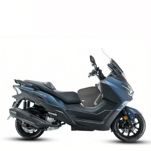 Givi | Motorcycle Compatible Front Tank Bag