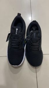 SEPATU RUNNING MILLS SPORTAGE CL