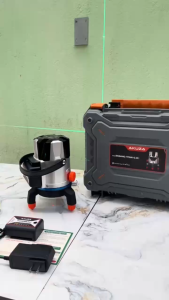 Máy cân bằng laser cao cấp AKUZA BIGBANG TITAN B PRO BIGBANG TITAN G PRO 5 tia xanh Tự Cân Bằng Laser