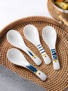 Cute and Creative Long Handle Japanese Ceramic Soup Spoon 4 Pieces