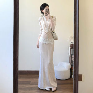 NIUVIES | Đầm Dài Thêu Ren