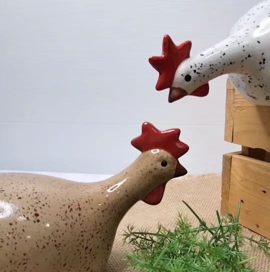 ตุ๊กตาแต่งสวน ไก่เซรามิค 5 ท่าทาง เกาะรั้วได้