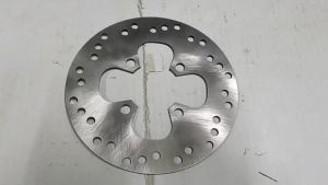 จานหลัง SONIC 4 รู  สำหรับรถรุ่นSonic nova tena. dash MXS วัสดุทำจากเหล็กอย่างดี